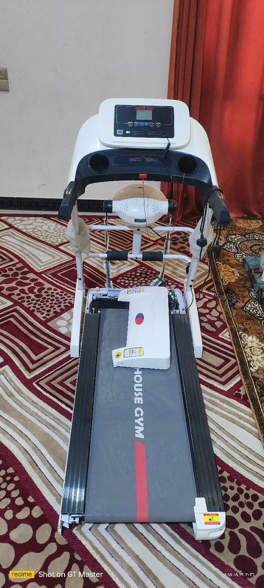 جهاز جري تحمل 145كيلو نقص ماطور
للتواصل على الرقم ***********
