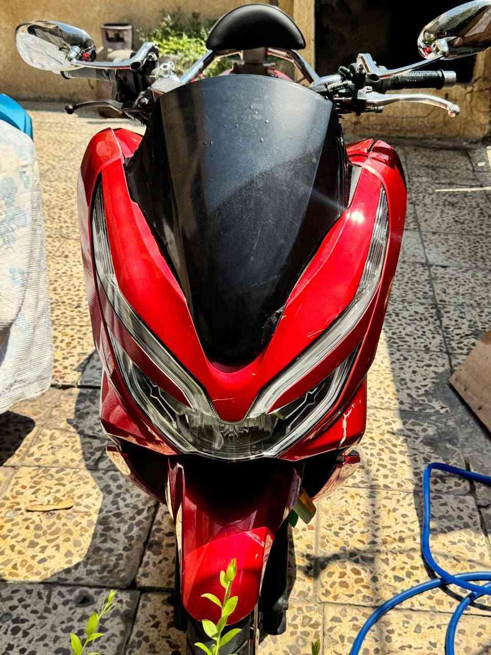سلام عليكم
دراجهpcx
جيل الثالث 
كوري 
دراجه مكفولة 
بصمه  
سعر دراجه 1600
تجي تفحص وتشوف بعيونك 
عنوان بغداد البياع 
‏‪***********‬‏

