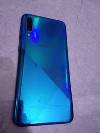 سامسونج A70 • ١٢٨ جيجا • مكفول