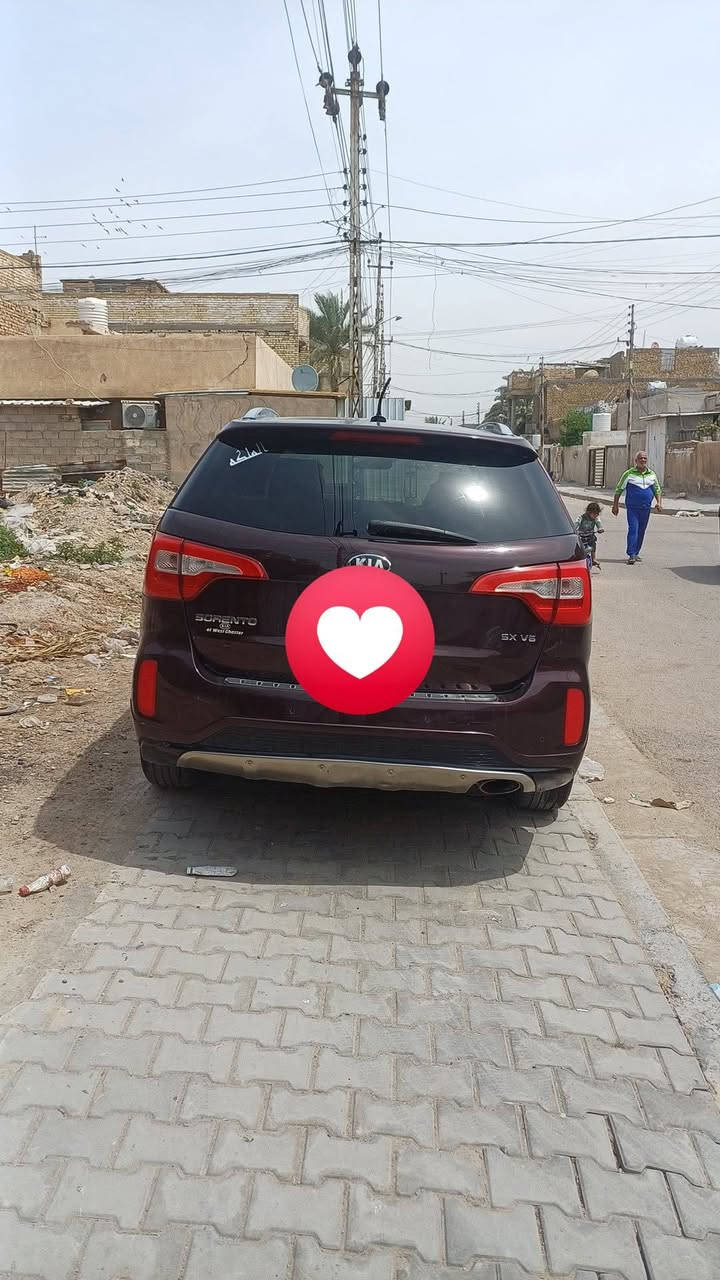 سورنتو 2015 امريكي الحادث موضح بلصوره
سياره 7 راكب 
6سلندر GDi
مبدل مكينه 2018 قبل شهر 
مكان بغداد الحسينيه 
***********
