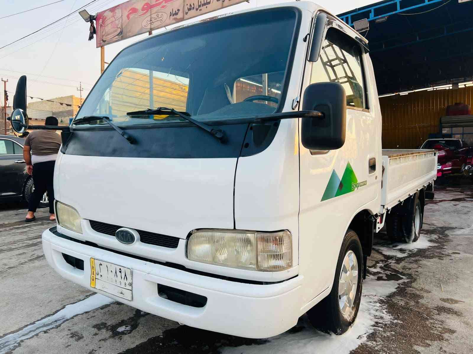 سلام عليكم....كيه البيع.....فنتيره مديل 2000.... رقم بغداد......صبق بكانات فقط......مكينه وكير واكسن خير من الله....شاصي مكفول .... كهربائيات شغاله.....تخم تاير جديد..... دواخل حلوه..... تحويل مباشر.....صدر امامي وخلفي جديد........سياره مال جناي....السعر 62وبيه مجال الطيبين..... الاستفسار علا رقم الهاتف‏‪***********‬‏ المكان بغداد مدينه الصدر
