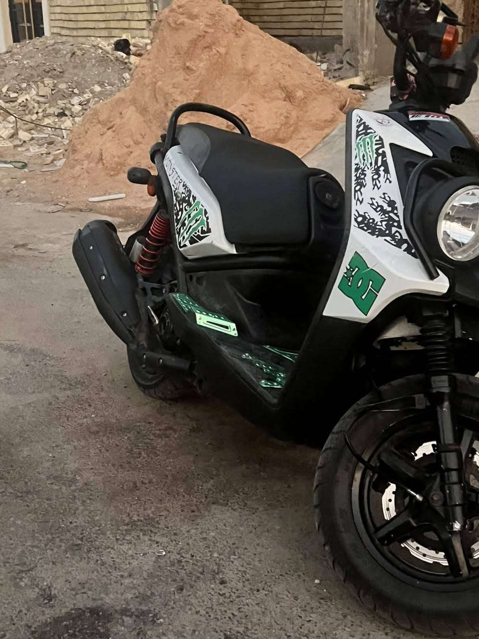 سكنس جبلي نظيفة رنبه نازله الشهر ٤ السعر 1150
مشتريه 1450 بالعافية على ياخذه 
مكان بغداد الحسينية ***********
