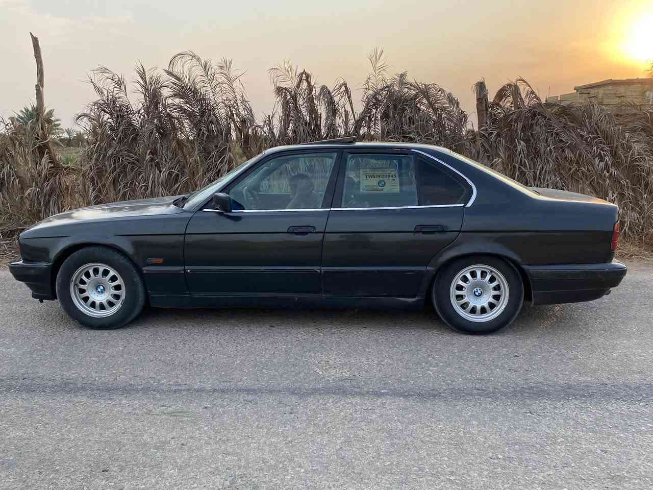 BMW للبيع 1991
525 فول مواصفات محرك 6 سلندر كير أوتو  محرك كير نضيف رقم صلاح الدين انكليزي سنويه لل2030 مشروع وطني تحويل مباشر سياره جاهزه السعر 34 وبي مجال بسيط مكاني بابل ***********

