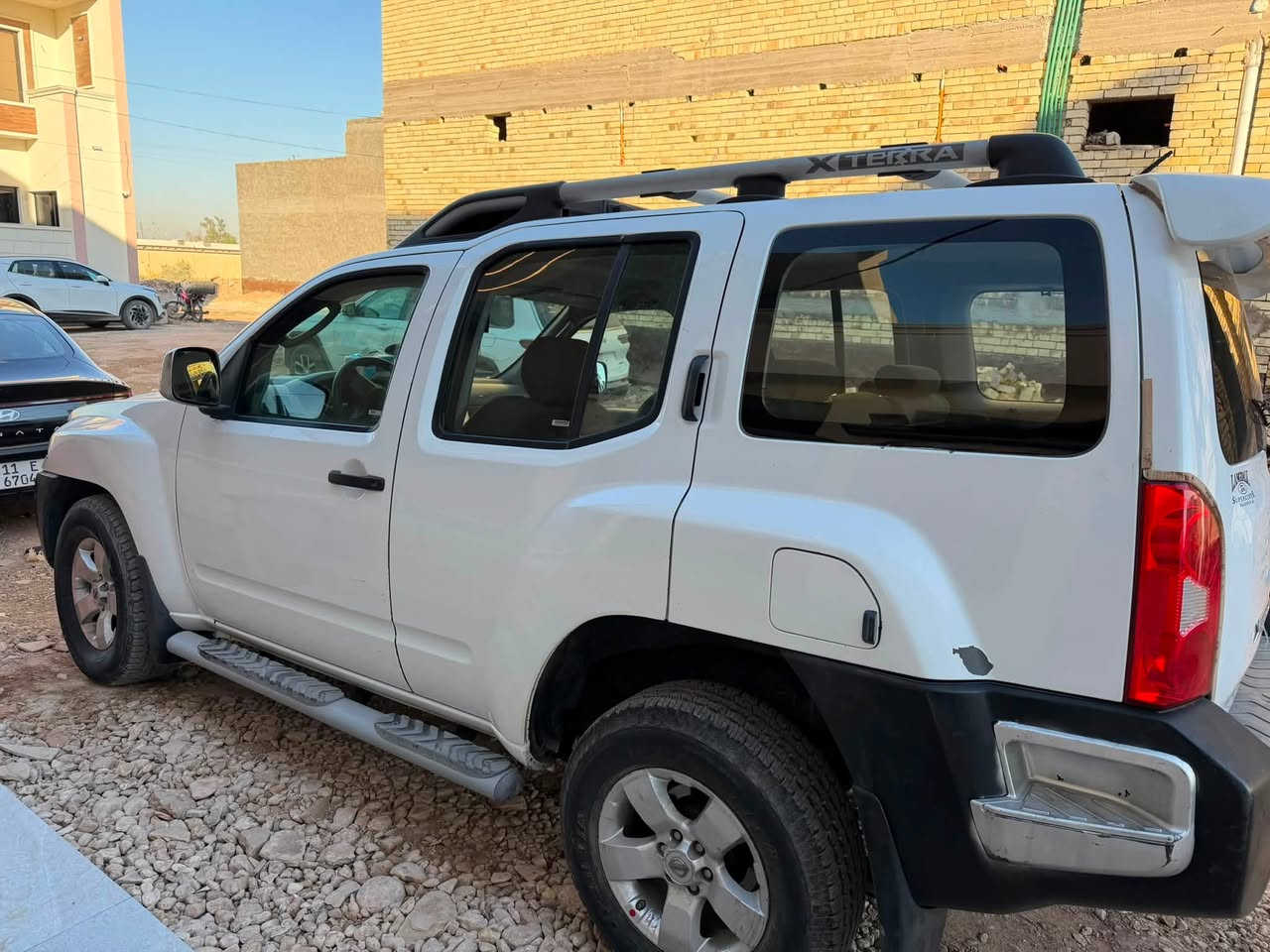 للبيع او للمراوس 
نيسان اكستيرا موديل ٢٠٠٩ سته سلندر  محدثه كاميرا خلفيه وكار باي بيها شاشه كامله 
سياره جاهزه  مابيها اي عطل 
السعر ١٠٠ ورقه وبيها مجال بسيط 
***********
