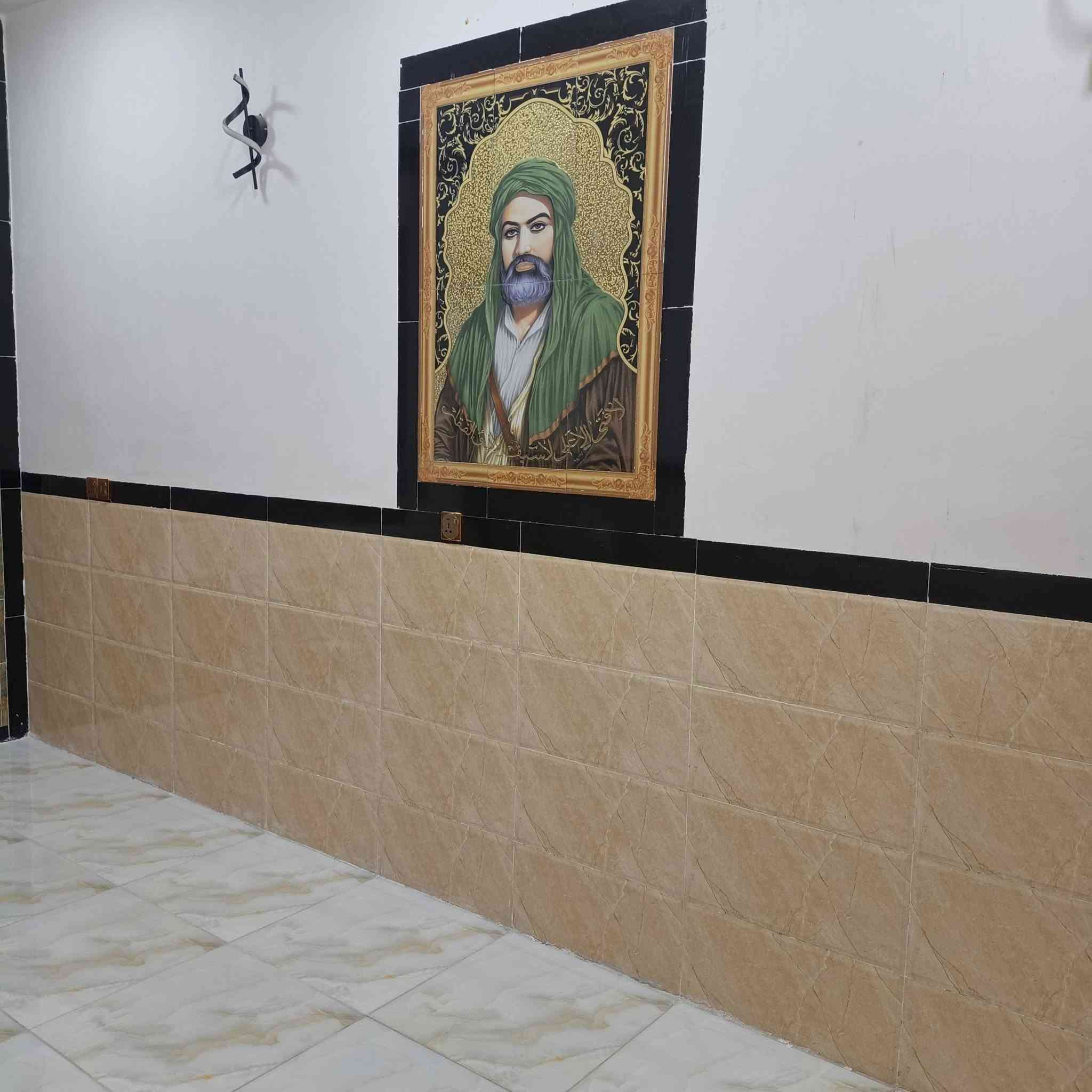 بيت طابقين • ١٢٥م • طابو زراعي