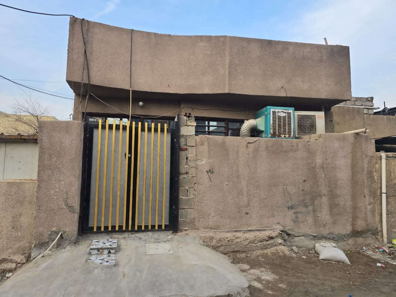 مجمع فدك • ١٠٠م • طابق ونص