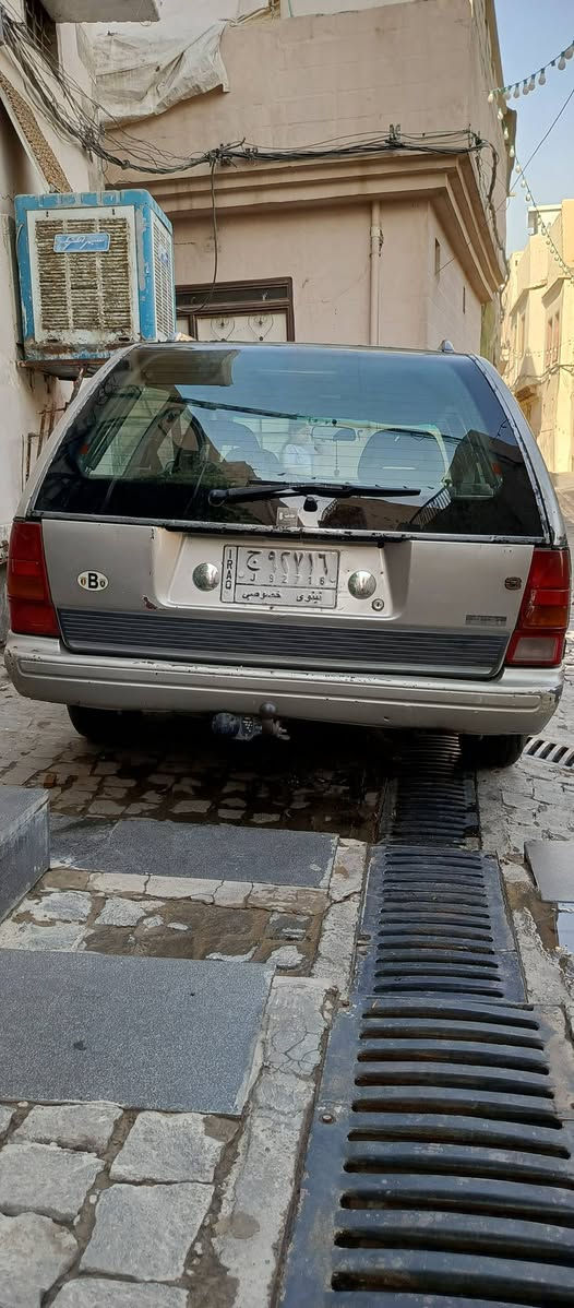 للبيع مازدا ستيشن 626 موديل 91 محرك 12 بدون صبغ
***********
