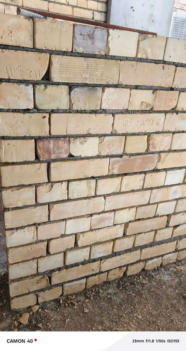 خلفه 🏢بناء درجة اوله اشراف مهندسي شرط الشرط عداله وزن مضبوط التزام بلعمل وبسعار مناسبه متفرق حالين***********انتصل ودلل

