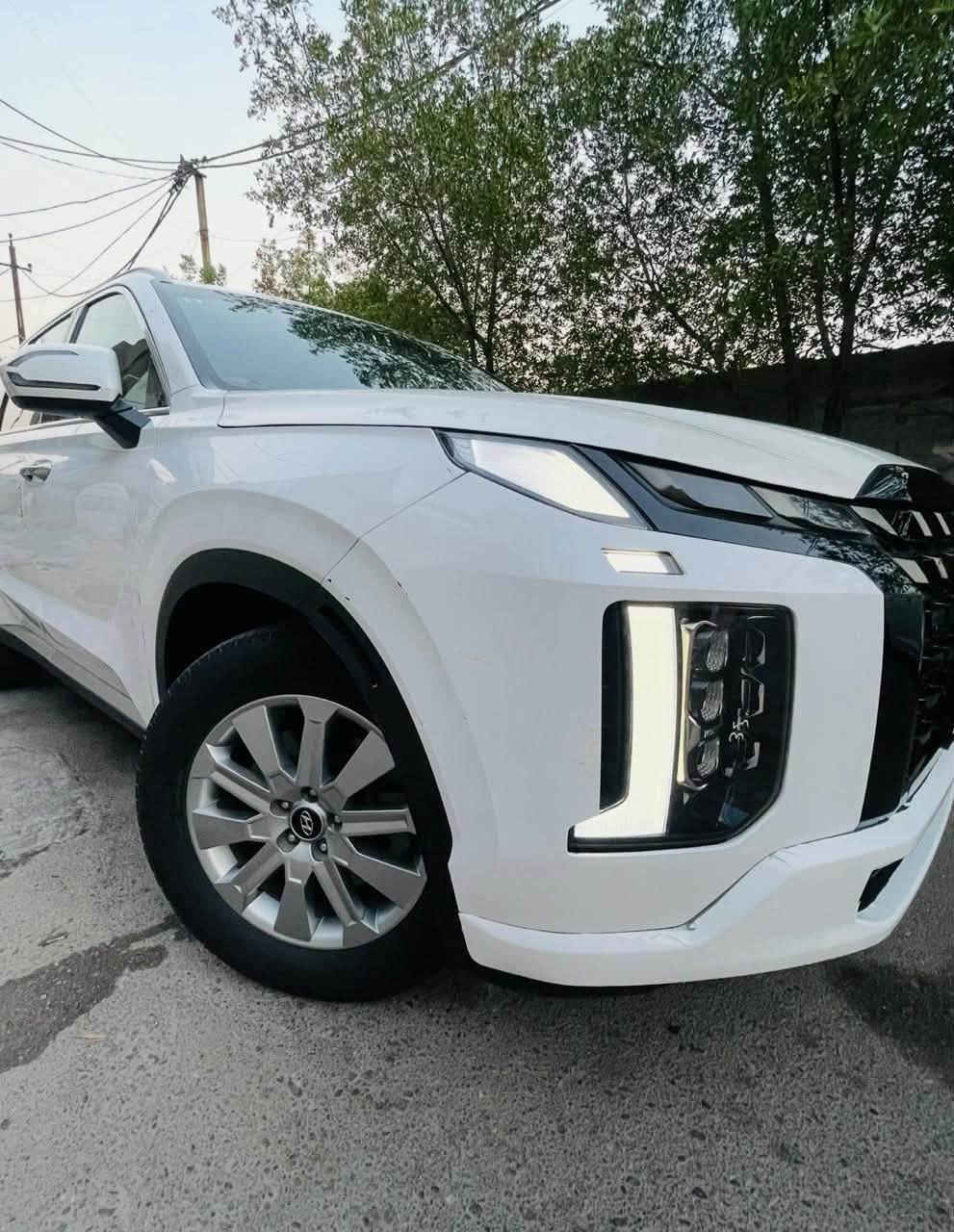 السلام عليكم 
للبيع هونداي بالسايد
2024 فئة SEL 
الــمسافة المـقطوع 28000ميل فقط ســــعة الـمـحرك V6 3.8
7 مقاعد 
مقاعد كهرباء
ميزة Auto Hold
تثبيت سرعة 
كاميرا خلفية
وضعيات قيادة محرك
وضعيات قيادة للطرق الوعرة
تدفئة مقاعد
شاشة وسطية تدعم Android Auto , Apple CarPlay
تكييف خلفي منفصل
اضاءة LED 
مقابض تبديل سرعة
تثبيت سرعة على المنحدرات
الحادث فقط البنيد + شخطين في الباب صور الحادث والشاصي مرفقه ضمن المنشور 
ملاحظة  السياره رقم بغداد (بأسمي شخصي)تحويل مباشر سنويه لل 29                          
العنوان_ بغداد
السعر  ( 270 )
للاستفسار ***********

نص مكتوب في الصور:
- بغداد