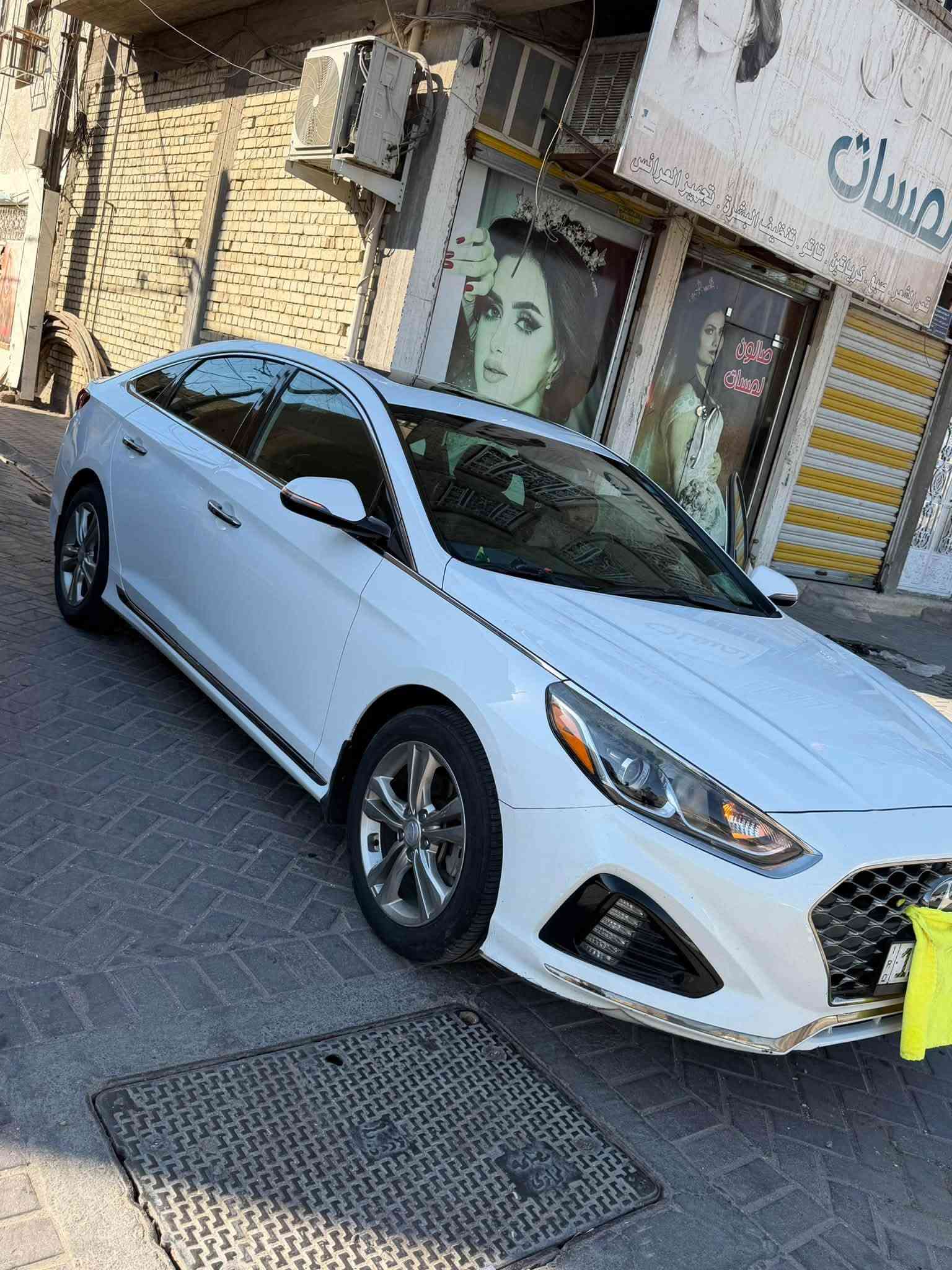 السياره سوناتا لون ابيض سلفر
الموديل 19 فول مواصفات

بيها منضومة غاز

ماشيه

70

حادثها چاملغ خلفي وباب خلفي

كير محرك مكفول

السعر رايدها 132 ورقه

***********

نص مكتوب في الصور:
- 14 نيسان، 2024 9:35 م
- 14 نيسان، 2024
- 9:35 م
- 4 من 10
- الرجوع إلى الوراء
- عالية الدقة.
- 2024 ،14 نيسان 9:35 م