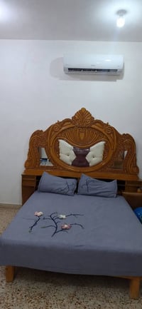 غرفة نوم • خمس قطع • نضيفه