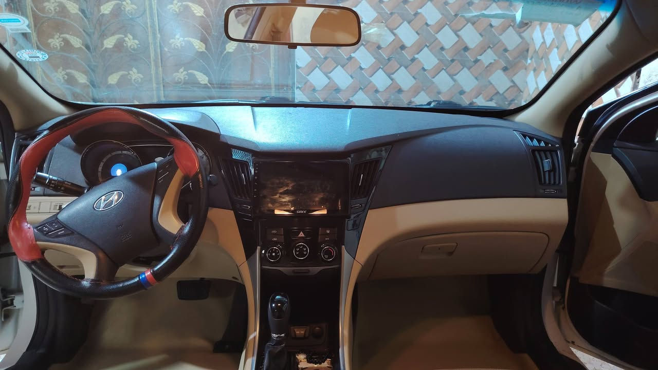 سوناتا موديل ٢٠١٤ رقم أربيل سنويه لحد ٢٠٢٩ بيه سونار السعر ١٤٥ وبيهه مجال *********** مكان السيارة بابل القاسم
