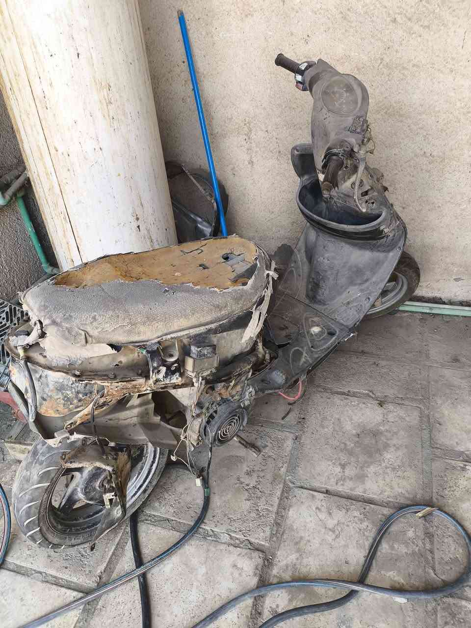 سلام عليكم شباب دراجات اثنين نوع اكزز شغالات اثنينهن مكاني طويريج قرب سيطرته أم الهواء سعرهن ثنينهن 250 رقمي ***********
