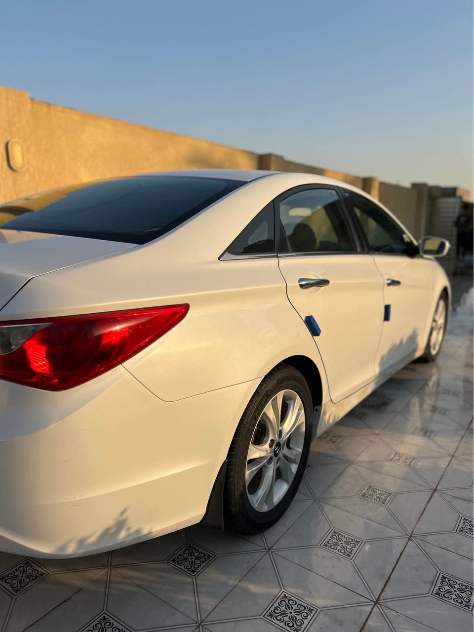 للاتصال*********** بلاد, صلاح الدين
