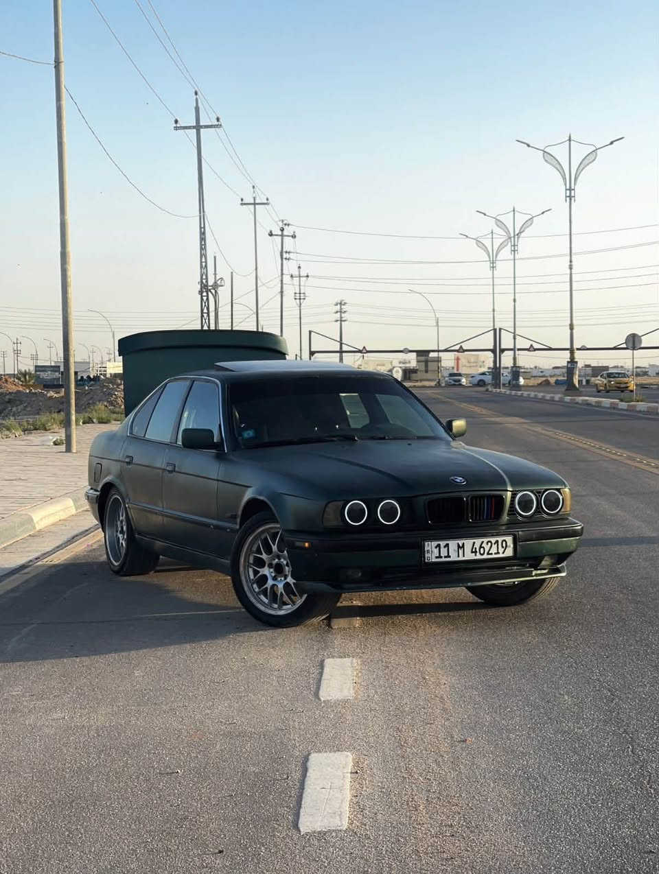 بي ام 252 اصل موديل 1992 لون زيتوني السياره
ادامه كامله من بلكات نوزلات محاول ولفات فيول بم واشر قبق ولفات 

كير محرك اكسل تبريد كله كفاله ويل كرن الغزال 18 تو سايز لايتات سوار دخاني كزوز رياضي غرفه جديد بل جيس فول تحكم كهرباء فتح تلث طكات رقم بغداد الجديد السعر 52$ وبيهه شو مجال تجي تشوف السياره مكاني كربلاء عجبتك تاخذهه من نفش طيبه وبل عافيه عليك تشوفه متعجبك نقوم بواجبك ونضيفك وتروحلك فدوه السياره ***********
