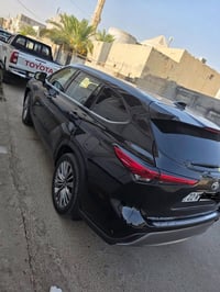 هايلندر بلاتينيوم • موديل ٢٠٢٢ • وارد امريكا