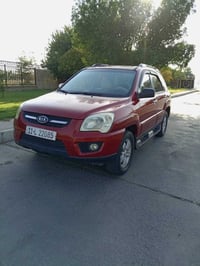 كيا سبورتج 2010 رقم بغداد دولي بأسمي محرك 2000 خليجي استلام شركه السعر...