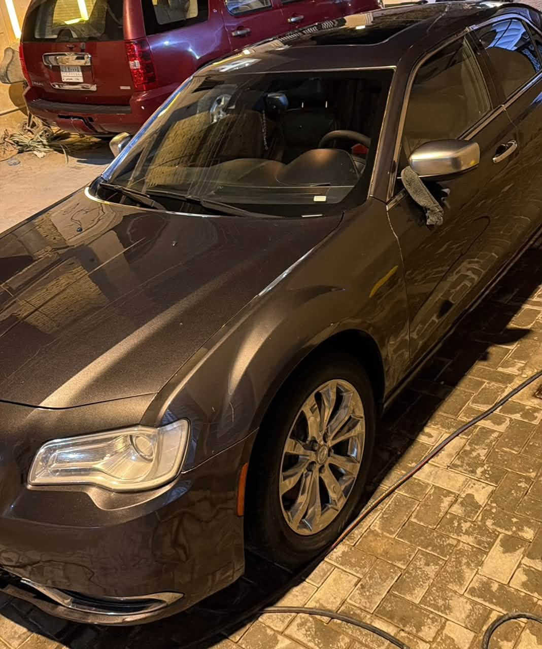 اوباما موديل ٢٠١٧
فول مواصفات جاهزة للأخير مابيها اي نقص السيارة 
كشنات تدفئة وتبريد وتدفئة ستيرن 
رادار وتحديد مسار 
برده خلفيه 
كشنات خزن ميموري 
تخم تاير جديد 
السيارة متؤمه اربيل وجاهزه 
السعر ٧٠ وبيها مجال قليل 
مكان السيارة البصرة
***********
