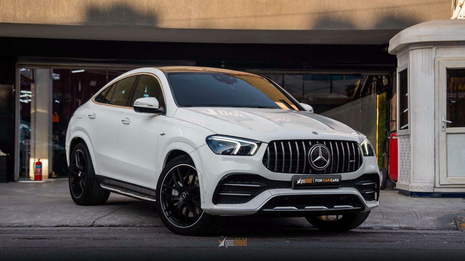 🔥 Mercedes-AMG GLE 53 | 2023 🔥

مو مجرد GLE 53… سيارة وكالة، صيانتها منتظمة، ومواصفاتها كاملة بدون أي نقص. 🖤

🇩🇪 Mercedes-AMG GLE 53
▪️ موديل 2023
▪️ وكالة BCM — مكفولة
▪️ رقم أربيل
▪️ جميع الصيانات والإدامة داخل الوكالة
▪️ ممشى 68,000 كم
▪️ صفر مسج
▪️ مواصفات AMG فول — كاملة بدون أي نقص
▪️ داخلية حمراء فاخرة 🔴
▪️ بانوراما
▪️ جكات
▪️ 5 كاميرات + نظام 360°
▪️ حساسات متكاملة

💎 نقطة القوة؟
سيارة محافظة عليها، صيانتها داخل الوكالة، ومواصفاتها فول فعلًا — خيار يستحق لمن يبحث عن GLE 53 بحالة ومواصفات مميزة.

📞 للاستفسار:
***********
***********

نص مكتوب في الصور:
- geoshield