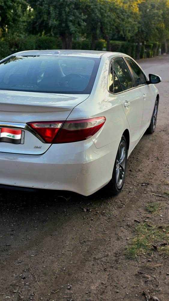 🚘 للبيع | Toyota Camry 2017 | فول مواصفات 🚘🤍137 ━━━━━━━━━━━━━━━━
🔹 الموديل: 2017 
🔹 اللون: أبيض لؤلؤي
🔹 الفئة: فول مواصفات 
🌟  رقم اربيل دولي تحويل ثاني يوم
✅مكينة 2500
✨ المواصفات:
 ✔️ فتحة سقف
✔️ تشغيل بصمة 
✔️ شاشة كبيره
✔️ كاميرا خلفية
✔️تحمكات جهتين
✔️تبريد ثلج
✔️ داخل نظيفة جداً
✔️ محرك وكير وشاصي بحالة ممتازة
✔️ استخدام شخصي 
✔️ البنيد صبغ (وبيها مكانات كلير فقط )
💎 السيارة جاهزة للاستخدام ولا تحتاج أي مصروف
🔍 الفحص بأي مكان  
━━━━━━━━━━━━━━━━━━
📍 الموقع: بعقوبه
📞 *********** واتس
      ***********
 ━━━━━━━━━━━━━━━━━━
💰 السعر:137
🌟  🌟 بعقوبة, ديالى
