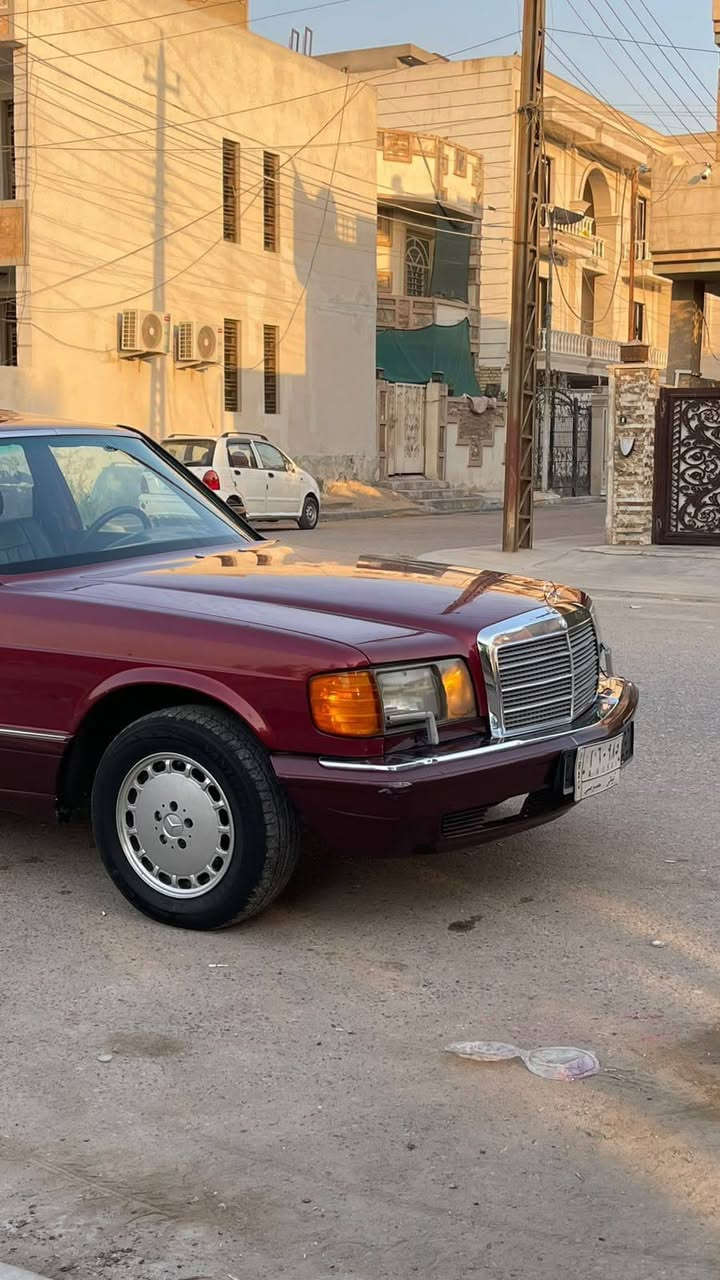 السلام عليكم سياره مارسدس جامبو  للبيع
560SEL
محرك عنكبوت ابلادي 

كشنات جلد

فتحه سقف

صبغ عام جماليه

السياره جاهزه بس الجنايه ايعرفوهن 

السعر 75 قفل 

الاستفسار ***********
