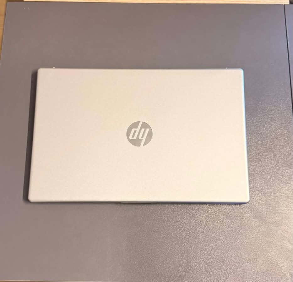 i5-1334U • 512GB SSD • نظيف جداً