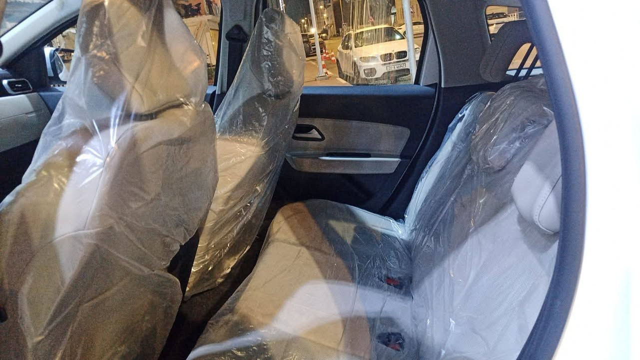 سلام عليكم للبيع سياره رينو دسترا موديل 25 الون ابيض بدون ماشيه زيرو لوحاتالعنوان البصره الهاتف ***********(سعر 113
