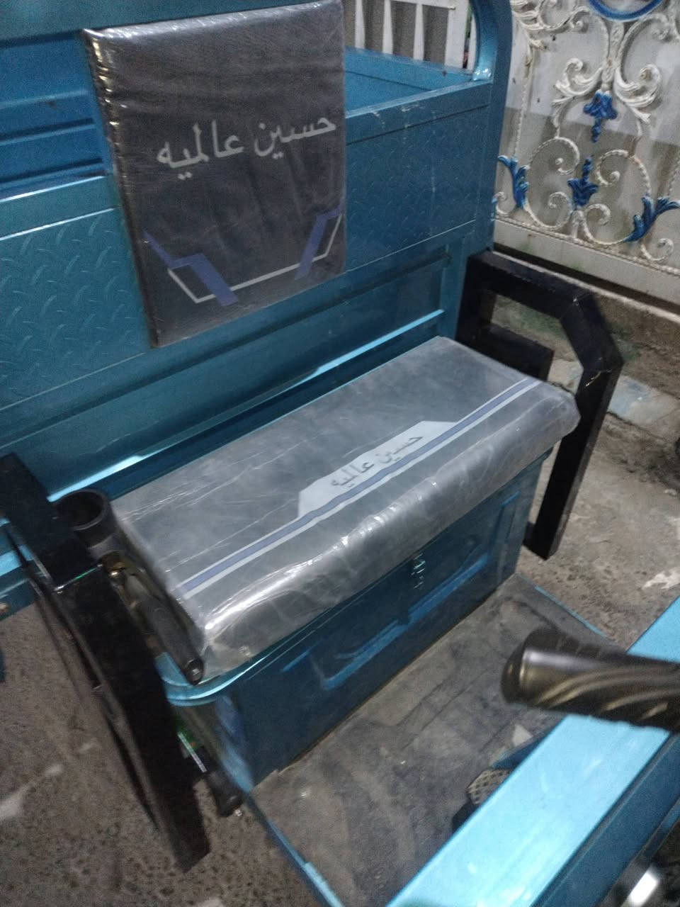 ستوته للبيع صارلها عندي ٣ أشهر عندي وصل موجود السعر مليون وسبعميه وخمسين المكان غزاليه قرب جامع ام القرى الاستفسار خابر عله هذا الرقم ***********
