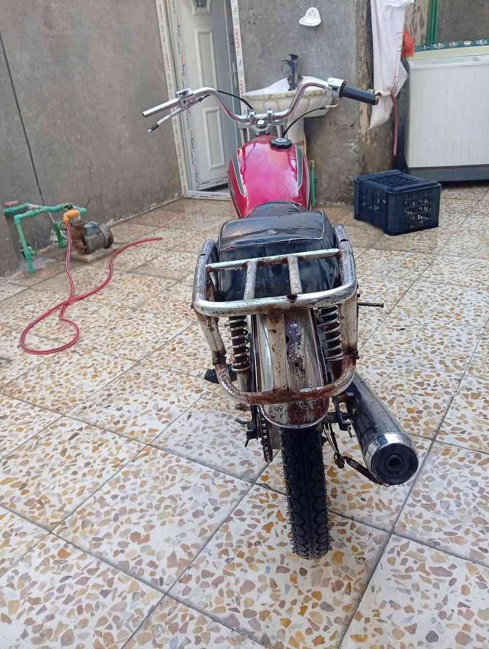 سلام عليكم مره خصت مدير الكروب دراجه يراني حلوه ونضيفه كلك كلك البيع سعر 300وبيه مجال حك الجيه مكاني البصره ام نعاج مقابيل معمل ثلج لامي ***********وشراي بخدمته
