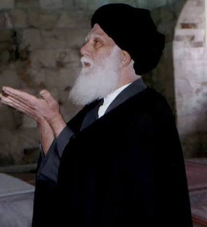 تحفة مصورة الحجرة الأولى هلال والثانية السيد ***********
