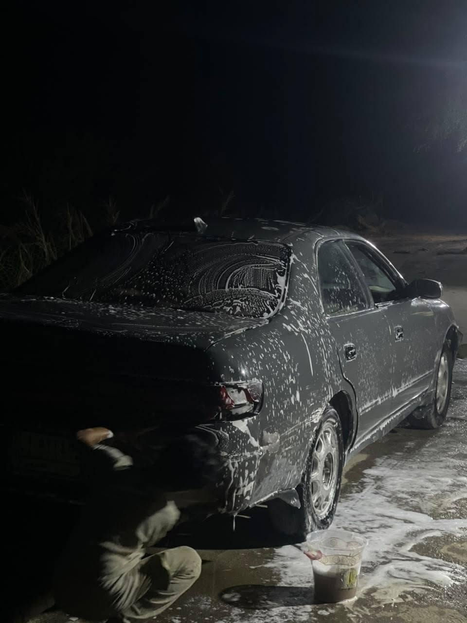 السلام عليكم سياره شيزر نفخ رقم ديالى مشروع وطني صاحبه الشرعي بلشطره سنويه ضايعه ومكمل بلاغ وباقي ع استلام السنويه فقط مداور مضمون محرك ونجي كير كايم تمشي بس للبك صعب ترجع السعر ٢٠ مع المجال البسيط مكاني سوق الشيوخ للاتصال ***********
