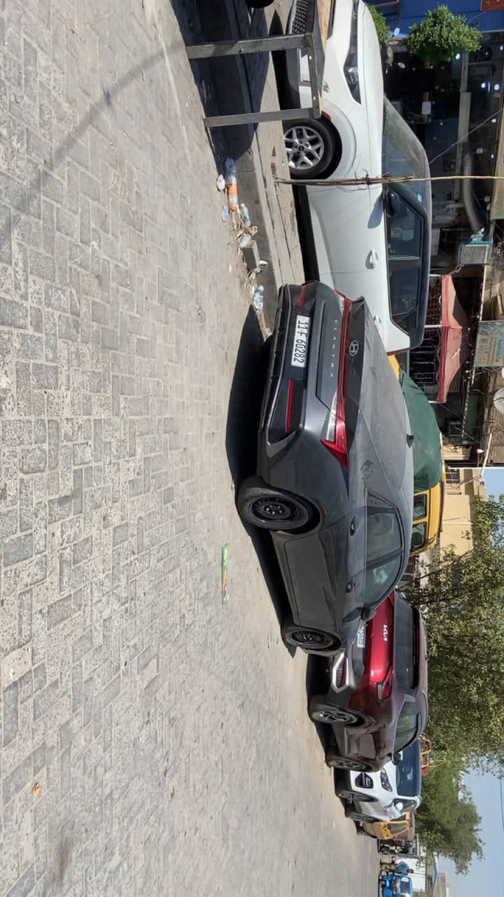 السلام عليكم
النترا موديل : 2024 

السعر : 145 وبيها مجال قليل🔥

حجم المحرك :  2.0  دوش 

مواصفات

فتحه 

بصمه

شاشة إلكتروني

كاميره

اوتو هولد : Auto Hold

اوتو ستارات : Auto Stard

اوتو ستارات : Auto Stop

رادار جانبي (نقاط عمياء)

رادار خلفي (التحذير من الاصطدام)

نظام : Eco

نظام : Normal

نظام : Sport

تحكيم ستيرين

بكلايتات LED

حادثها بنيد مصبوغ جاملغات بارد صور الحادث موجود 

عنوان :- بغداد شيخ عمر 

رقم تلفون و واتساب ☎️

***********
