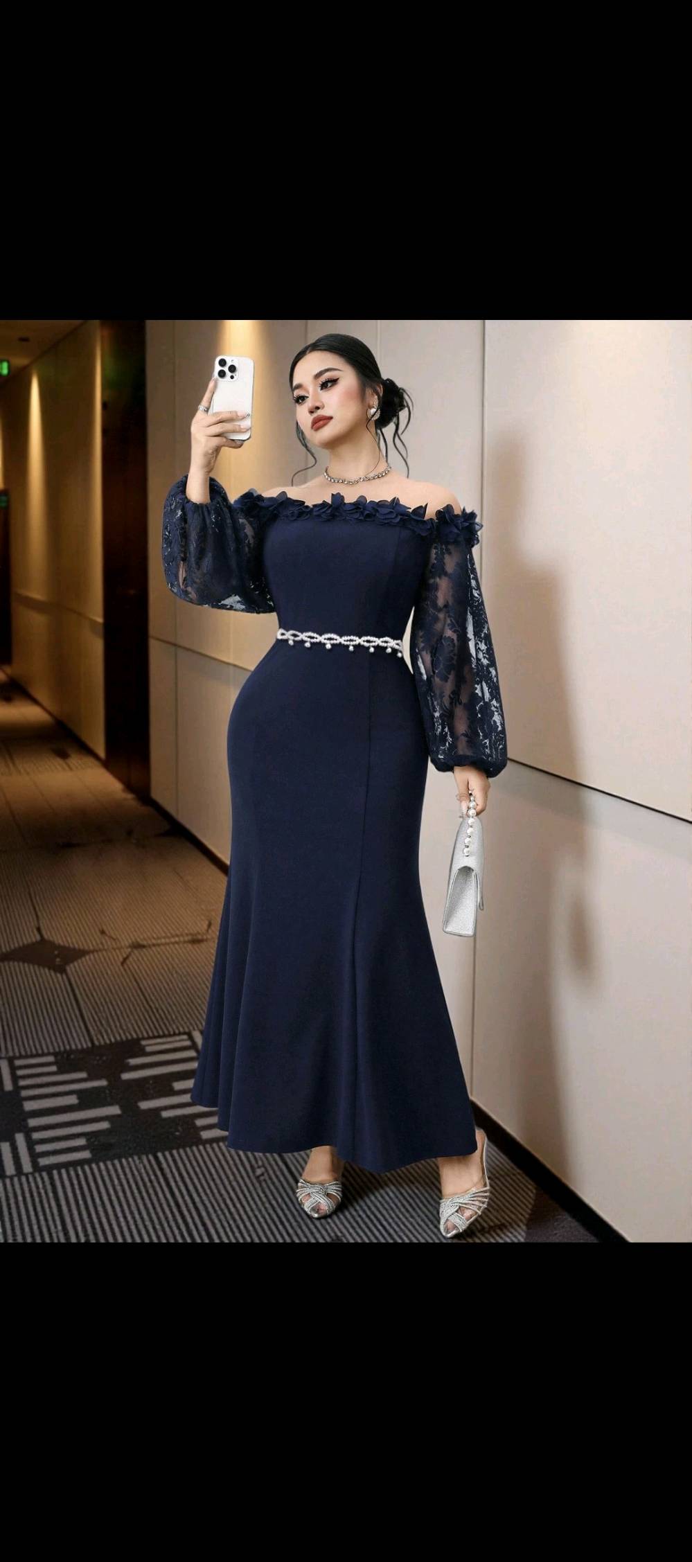 فستان حفلات طويل الاكمام من قماش الدانتيل
قياس 3XL
سعر 35 الف