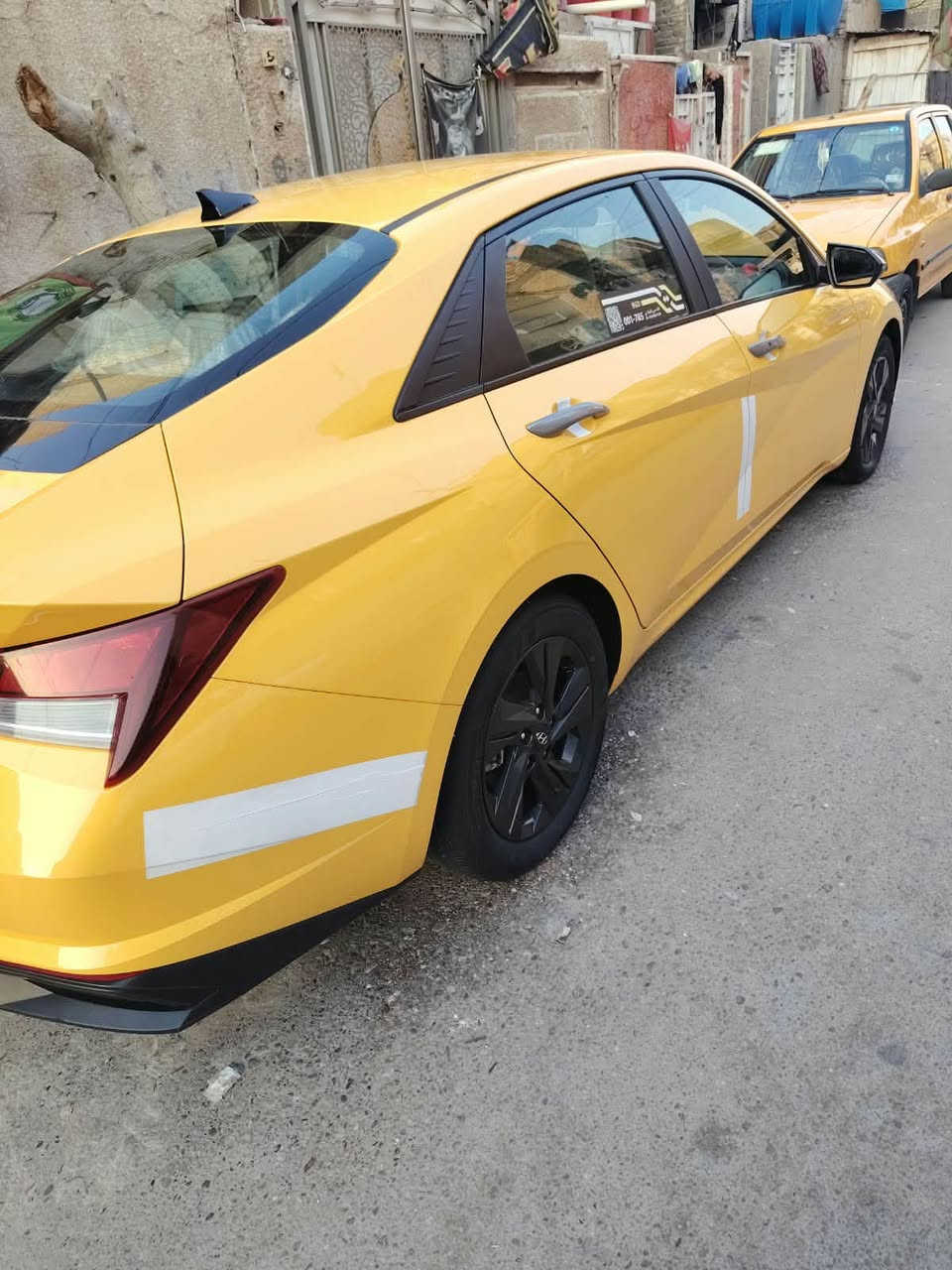 السلام عليكم 
النترا23 للبيع فقط
ماشيه 25 ميل
بسمي مكفوله كفاله عامه عده حادثه بمريكا 
نص موصفات ردار نقطه عميا بصمه  
الغد شاصي مكفول جاملغ مصلح نفسه وشويه من البنيد 
سياره بيه منضومه غاز جديده مدوشمه دوشما عامه جديده 
بين قوسين سياره جديده ومكفوله من كلشي وكامله من كلشي مابيه اي نقص سياره بغداد مدينه الصدر   
السعر 158$ 

‭***********‬

