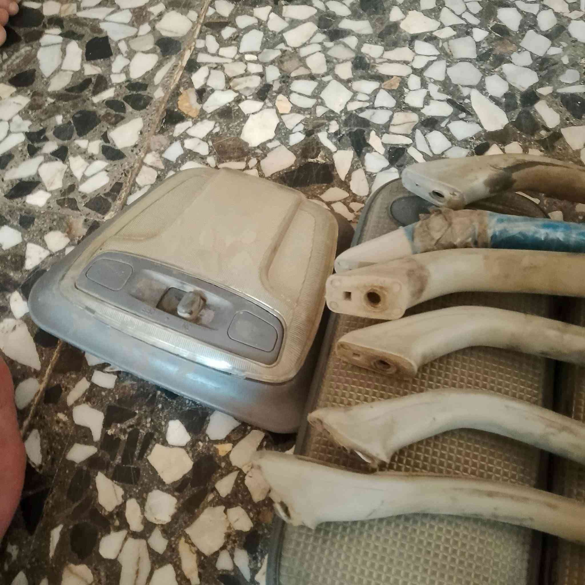 غراض مال بريجو للبيع المكان النجف  السعر عل رقم ***********
