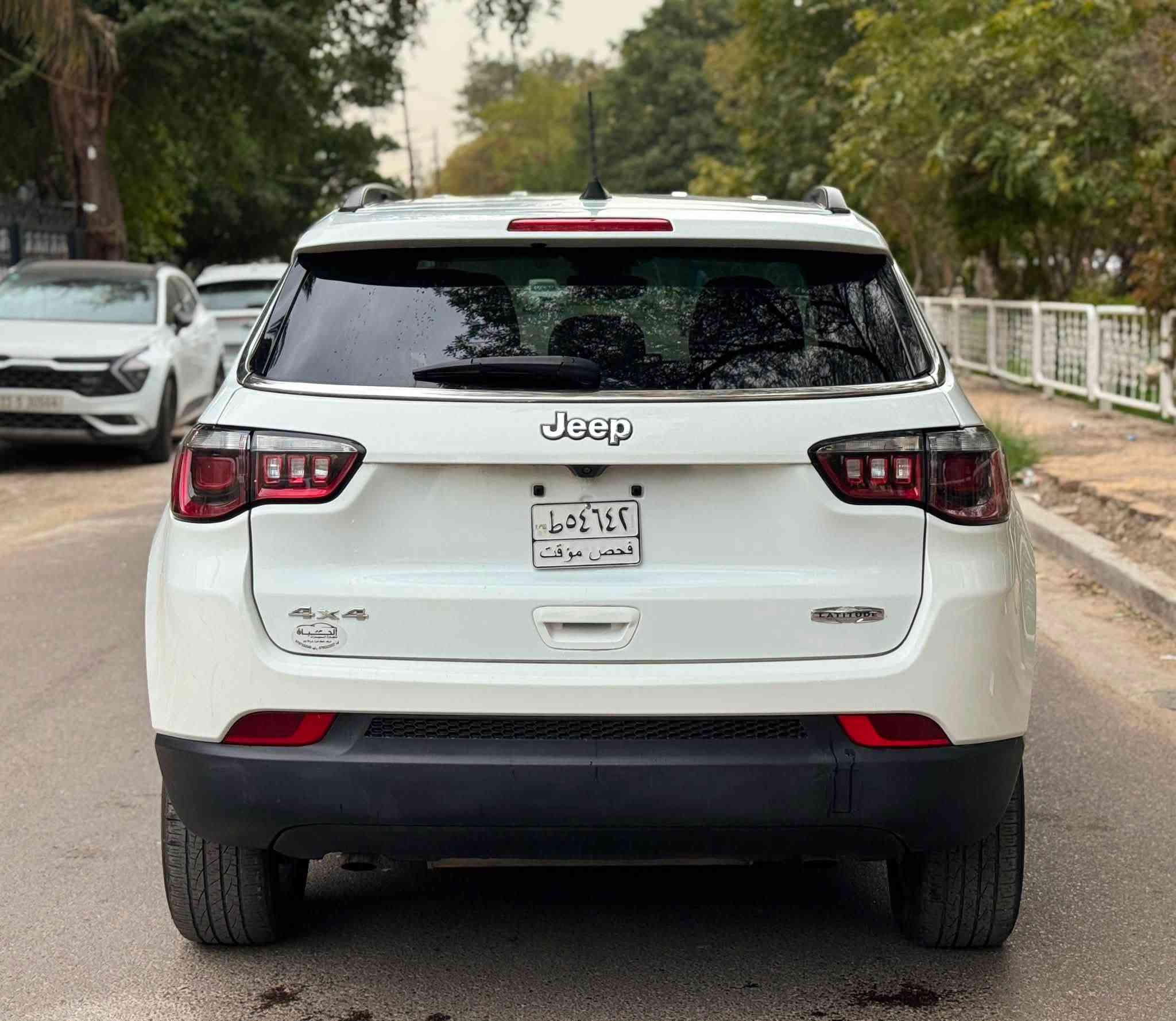 JEEP COMPASS 2025
جيب كومباس
موديل 2025

حادث بنيد فقط سطحي بدون دواخل بدون شواصي محرك 4 سلندر 2000 تيربو

فور ويل

كاميرا

، شاشة كبيرة

لايتات زينون ليد بك لايت ليد

شحن واير ليس

، تحكمات ستيرن جهتين ، سايد بريك بصمة

، تبريد وتدفئة قطعتين امامي وخلفي 

رادارات امامي وجانبي مع نقطة عمياء 

مثبت سرعة ذكي تفاعلي 

، نظام تحديد مسار ، 

اوتو ستوب توقف تلقائي ، 

بصمة أبواب
سياره بدون رقم تترقم جميع المحافظات
السعر 145$ ورقة

للاستفسار
***********
