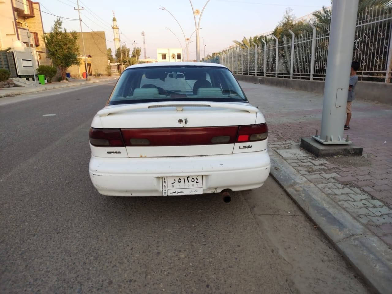 السلام عليكم كيا سيفيا للبيع بدون مراوس موديل 95 رقم انبار تحويل مباشر السيارة يرلدلهة تعمير بس كير ومحرك نضيفات وصدرهة وتايراتهة نضاف سعرهة 20 ورقة العنوان الانبار قضاء هيت للاستفسار الاتصال علة الرقم ***********

