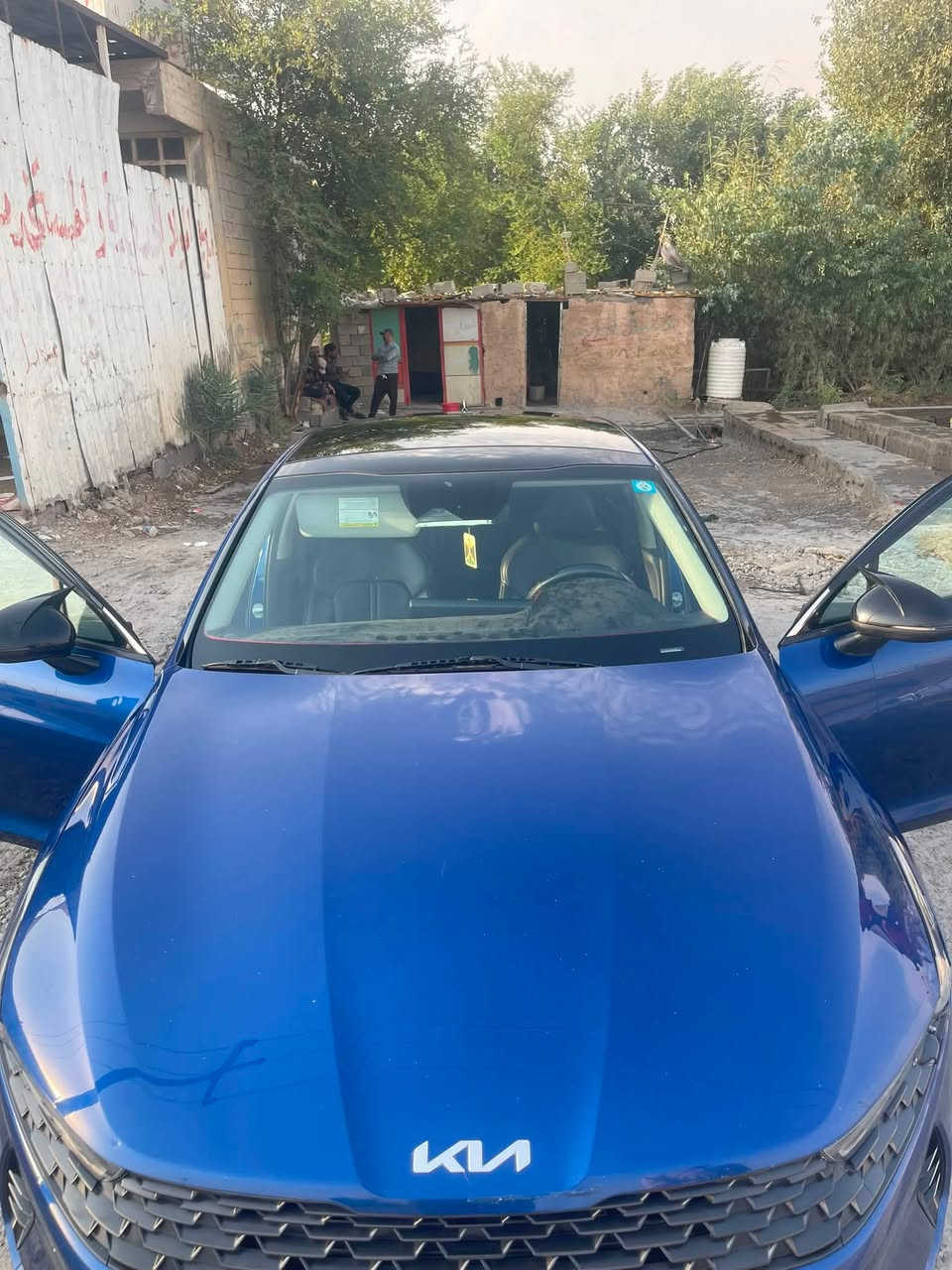 🚘 للبيع | كيا K5 موديل 2023 🚘
✨ وكالة عامة.
✨ فول مواصفات.
🔹 محرك 1.6 تيربو يجمع بين الأداء القوي والاستهلاك الاقتصادي للوقود.
🔹 ناقل حركة أوتوماتيك.
🔹 شاشة معلومات وترفيه كبيرة.
🔹 كاميرات وحساسات.
🔹 تشغيل بصمة ودخول ذكي.
🔹 فتحة سقف.
🔹 مقاعد جلد.
🔹 نظام تثبيت سرعة.
🔹 إضاءة LED.

📸 الحادث موضح بالصور بكل شفافية.

💰 السعر: 168 مليون دينار عراقي (قابل للتفاوض بالمعقول).

📞 للتواصل والاستفسار:
***********
