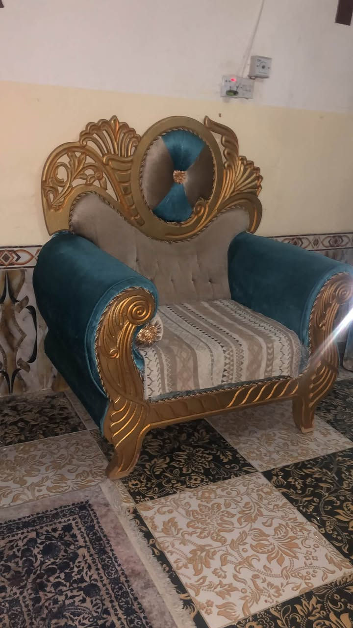 تخم قنفات ملكيه  عشر مقاعد للبيع السعر ٢٥٠ الف التخم تسكام
العنوان كربلاء حي العامل للاستفسار الاتصال على
الرقم ‭***********‬
