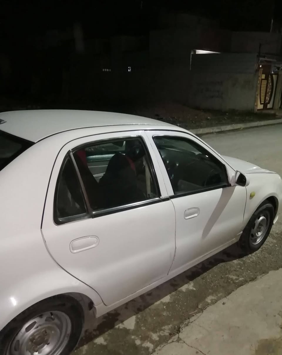 للبيع سيارة سيكي موديل ٢٠١٢ سنوية مالا ٢٠٢٩ محريك بي صرف بيها جاملا اليمين مبدل سقف بي شوية تعديل بارد تبريد شغال عنوان موصل جانب الايسر استفسار سعر ٤٠ ورقه الرقم ***********
