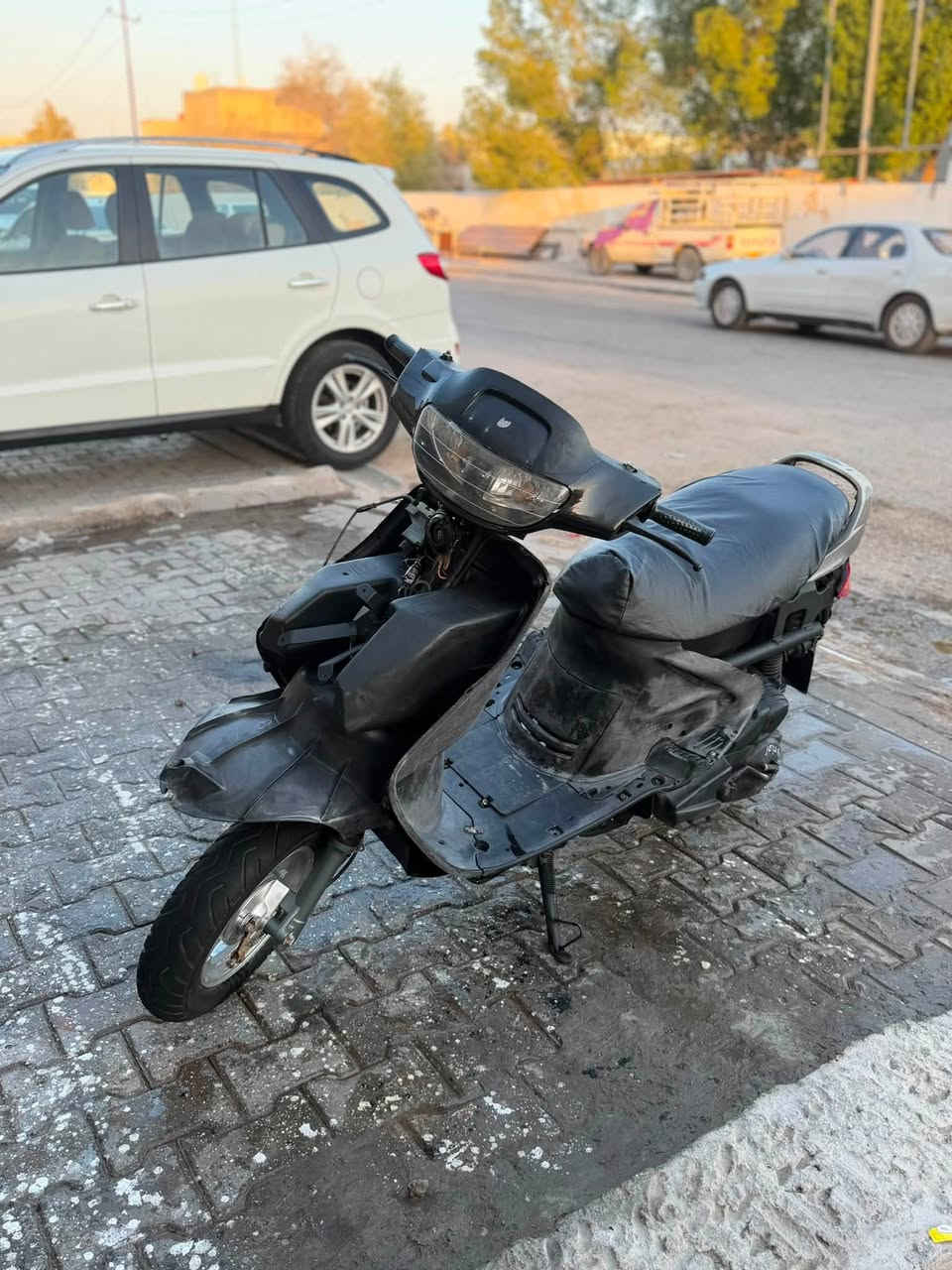 فراشه للبيع جديده نكره سلف كهربيات كله شغاله  نضيفه مكاني نجف *********** السعر 350 وبيه مجال
