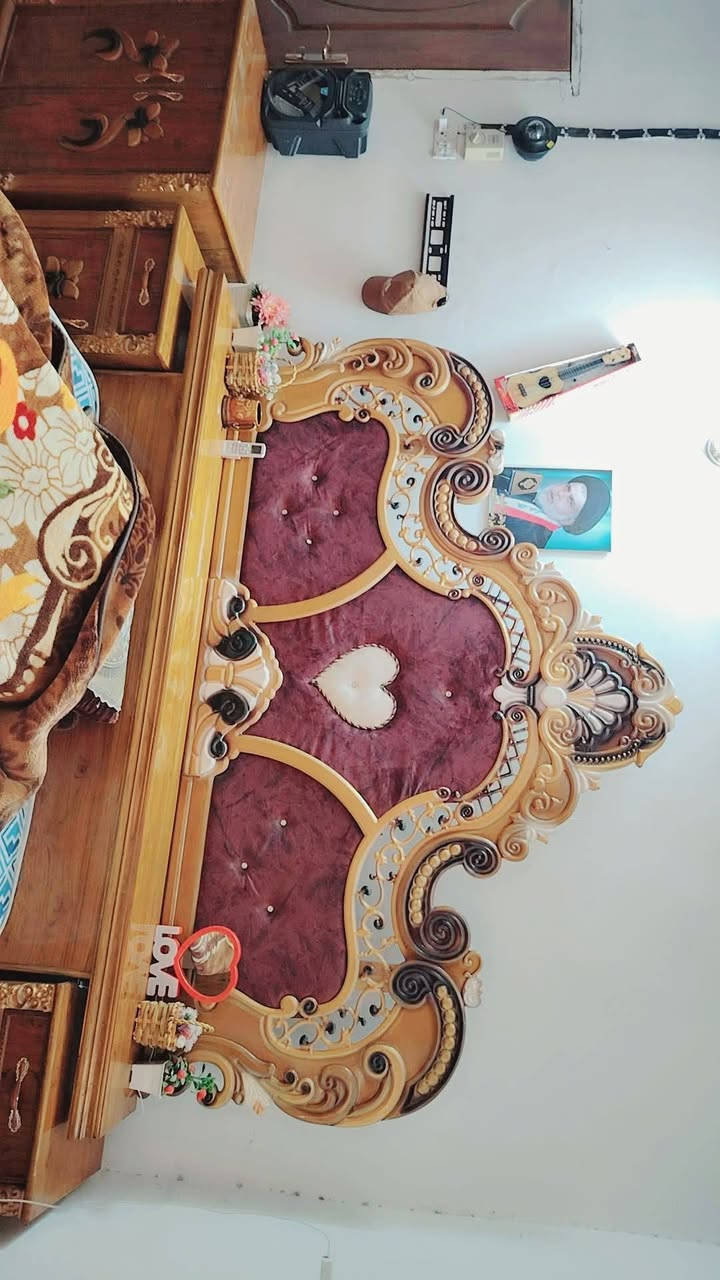 غرفه للبيع نجاره عراقيه درجه اولى عنوان بابل الكفل حي العسكري
*********** 📞
