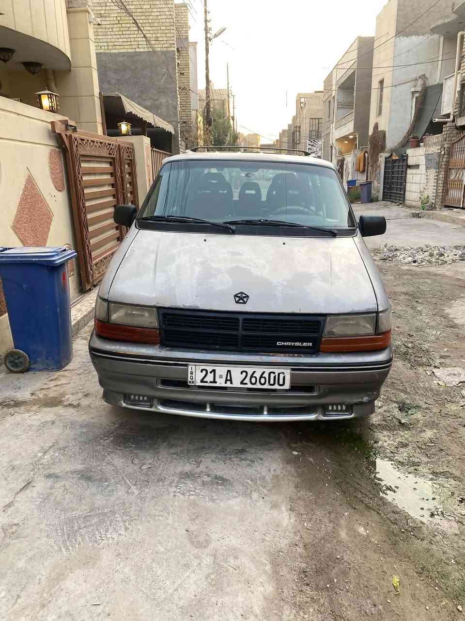 سلام عليكم
كلايسر فوجير موديل 1994 مكينة 6 سلندر 3300 
كير تعليك جاهزة من كلشي لون وصاصي بدون صبغ بدون حادث  7 راكب تبريد نقص كمبريسر فقط رقم سليمانية سيارة باسمي تحويل ثاني يوم السعر 50$ وبيها مجال 
بغداد الدورة ***********
