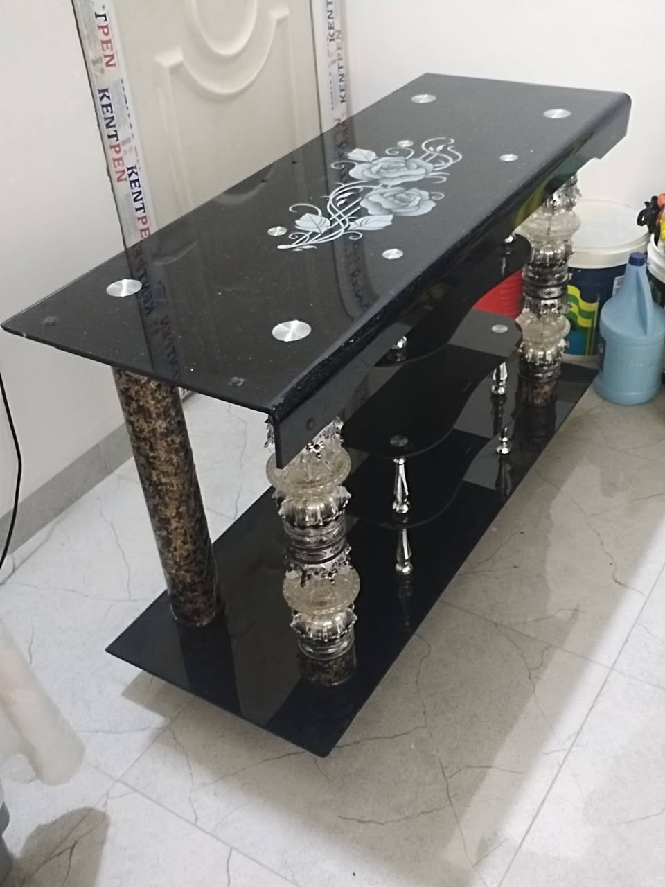 ميز بلازما • قابل تفاوض