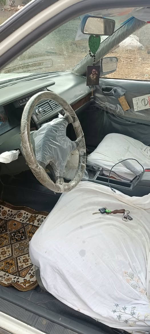 نیسان سدریک ‌۲۰۰۱ سپی پەڵە پەڵە بۆیاخی هەیە  سەیارەکە ئاڕمی هەولێرە من بەعلوج ئەی فرۆشم بەشەرتی ماڵی مەدەنی نەبێ و پارەی کەسی تیا نەبێ تەبرید ئیش ئەکا بەس غازی نوقسانە تەجیلی بلوتوس سەیارەکە ماڵی دۆستە عەینەوکلاج و فلاوینی تازە تەنها کابرێتەرە کەی پاکرنەوەی ئەوێ نرخی ۲۹ وەرەقەو مەجالێکی برایانە ڕەقەم ۰۷۷۰۰۳۹۱۱۱۰  ڕەقەم ڤایبەری لەسەرە شوێن سلێمانی
