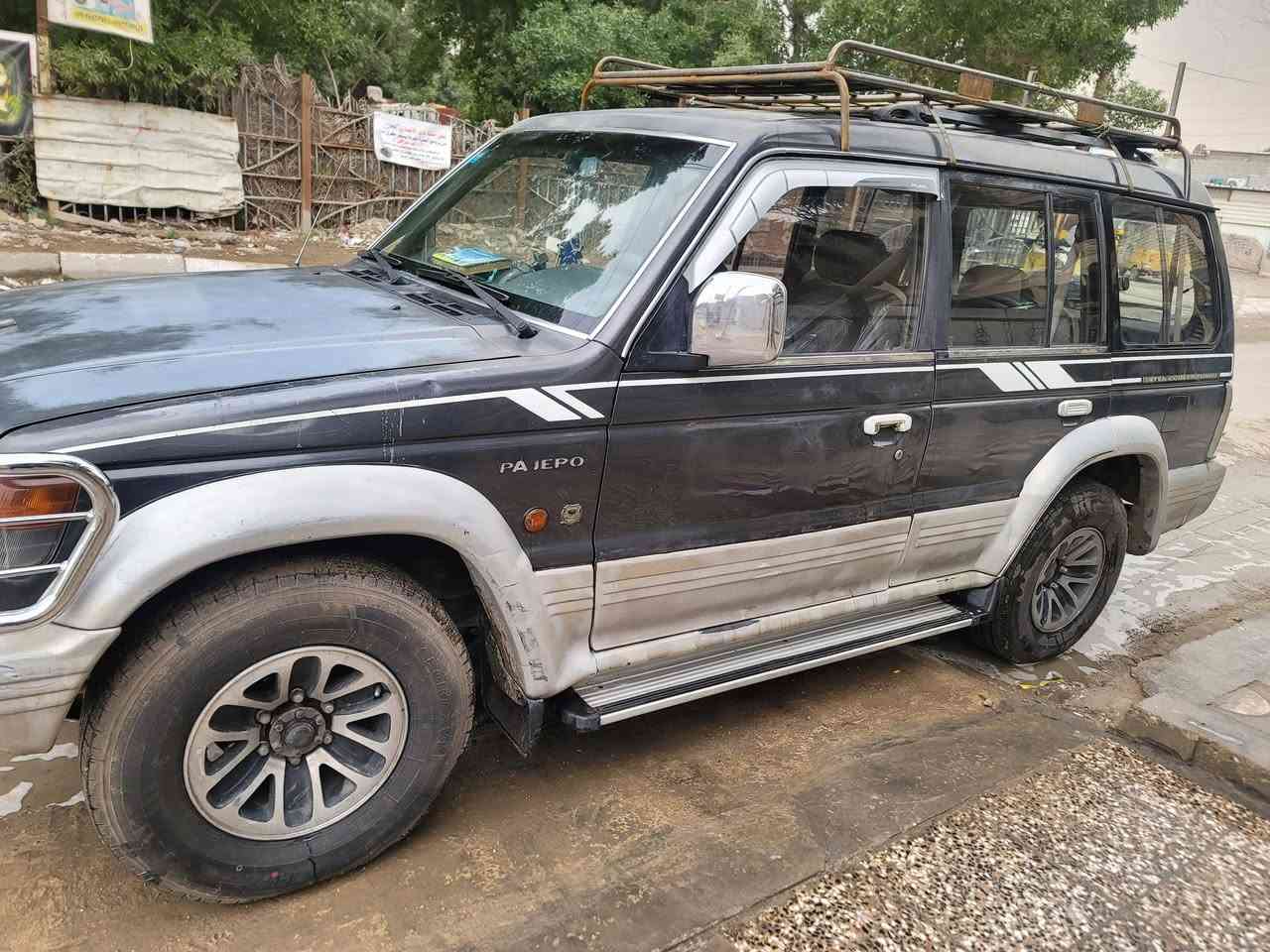 للبيع باجيرو ٩٣ رقم بغداد انكليزي باسمي كير ومحرك vvt3000 جام كهرباء تخم تايرجديد باتري جديد شاشة مع كامرة أمامية وخلفية الكشر مكفول السعر ٥٠ للاستفسار الاتصال ***********
