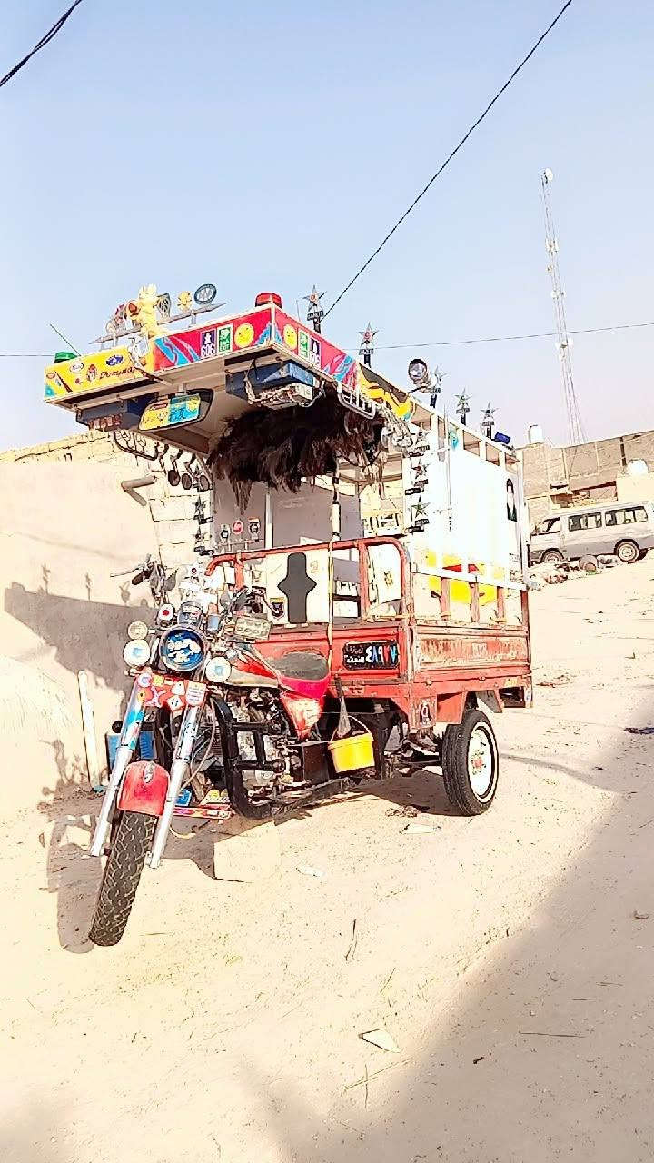 ٢٠٠٧ • مكفولة • مداور