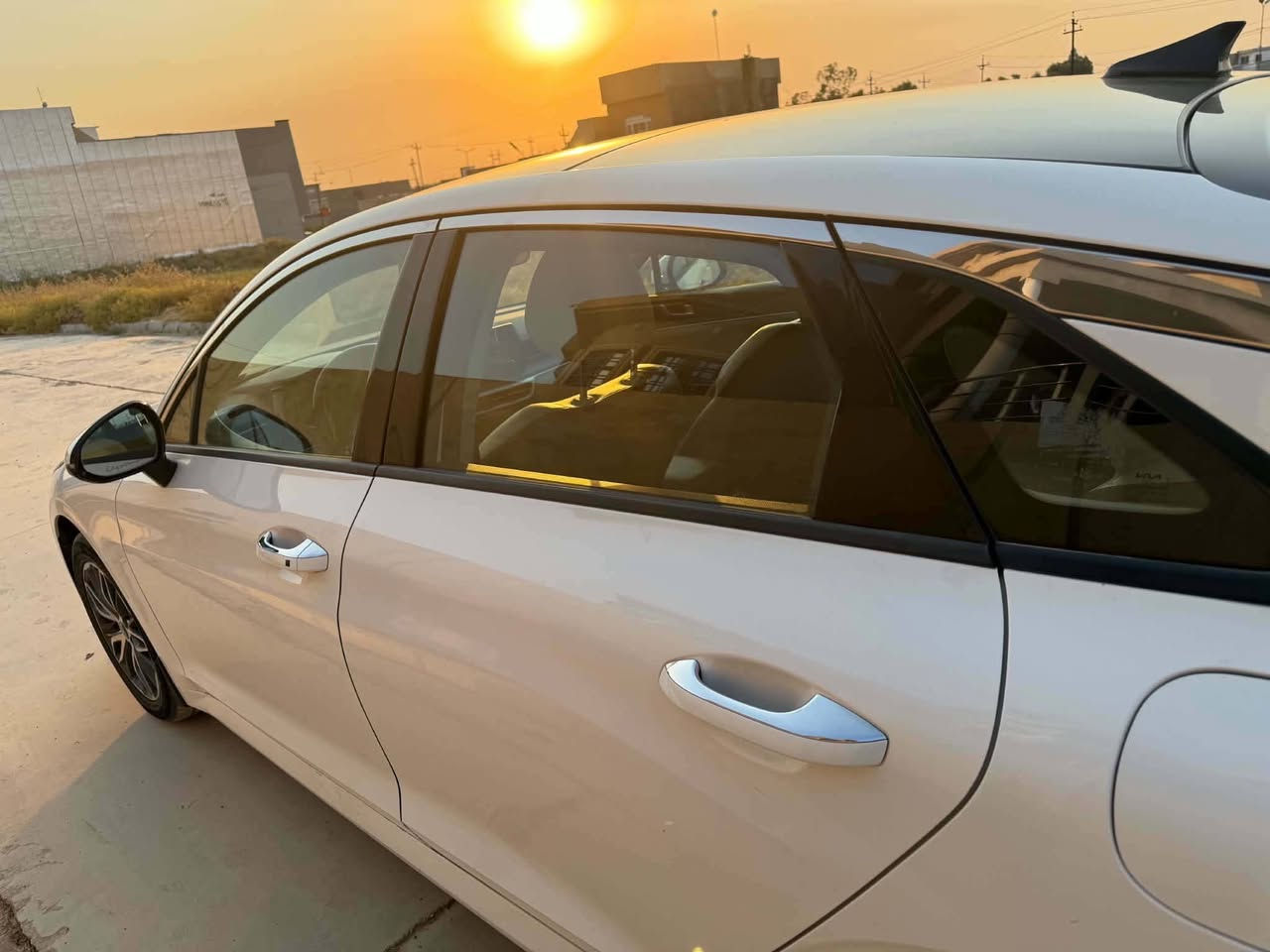 K5
موديل 2022 خليجي
مسافة المشي 60000km
فول موصفات خليجي
محرك 2000دوش
السعر ، 191
***********
