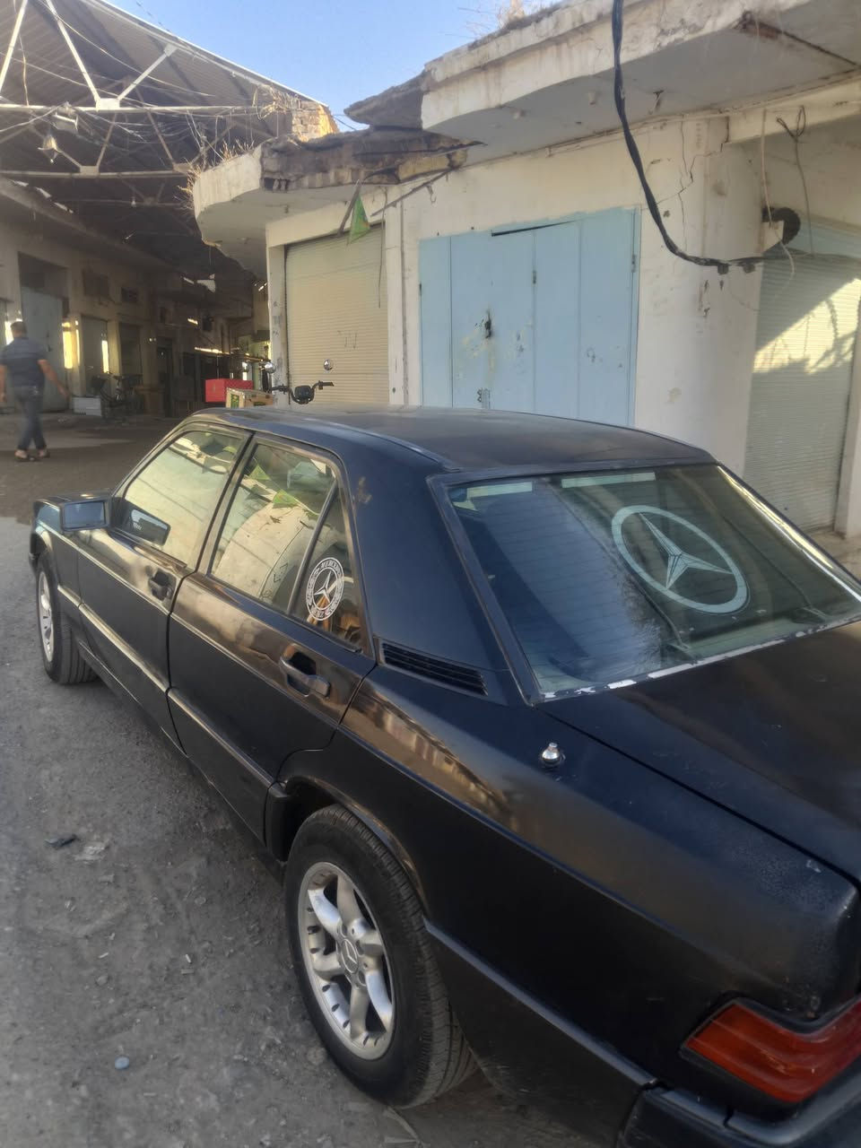 سيارة مرسيدس موديل 88ديالى المقداديةالسعر28 ورقة وبها مجال قليل رقم كركوك رقم ‏‪***********‬‏
