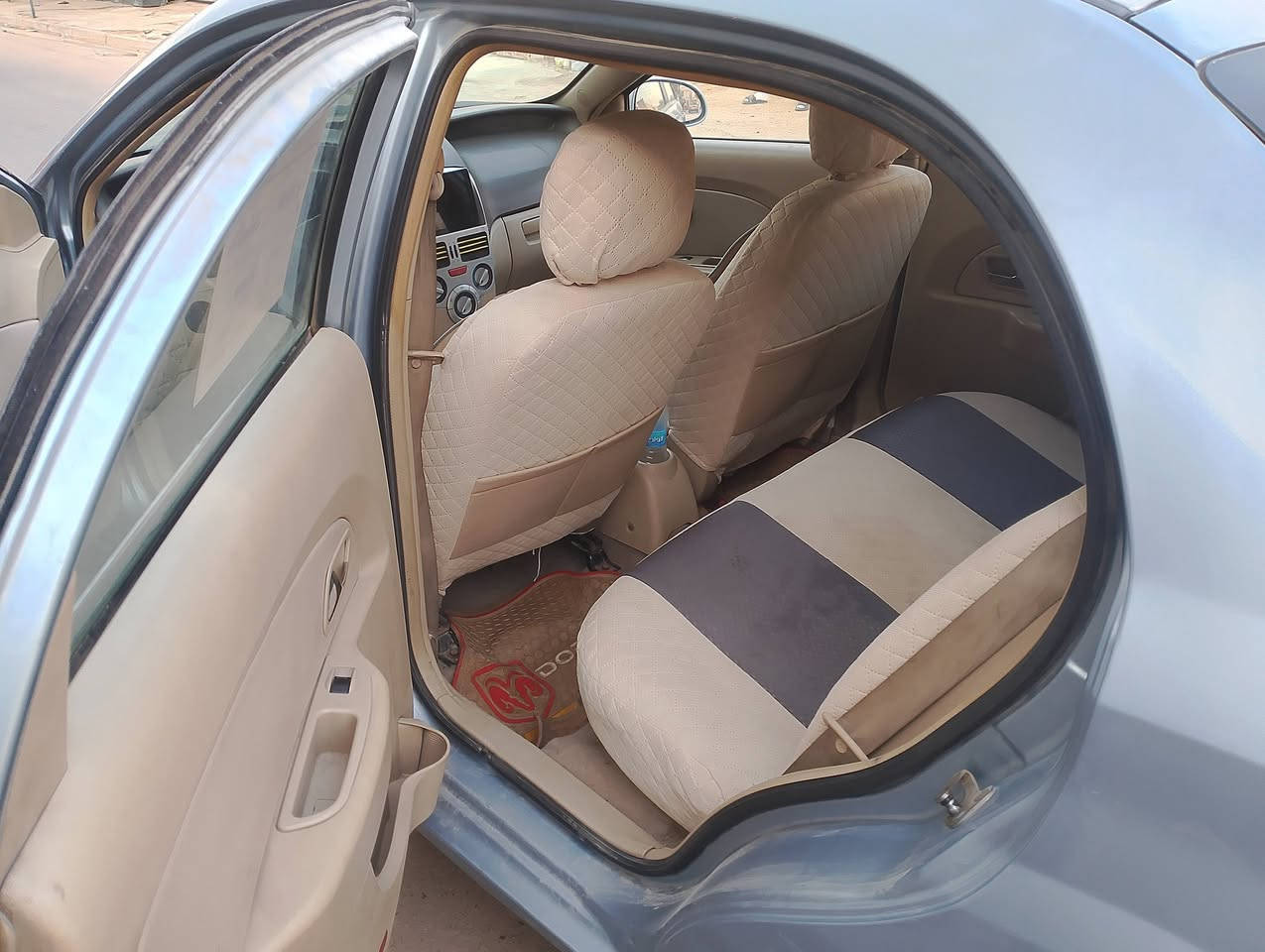 سيارة موديل 2011صبغ حزام جماليه السعر 38 بيها مجال بسيط سيارة نظيفة اتصل***********سيارة بسمي تحويل مباشر
